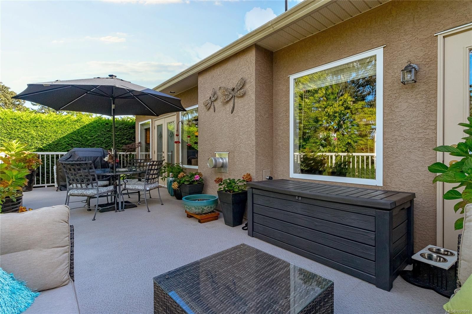 1204 Knockan Pl, Saanich, BC