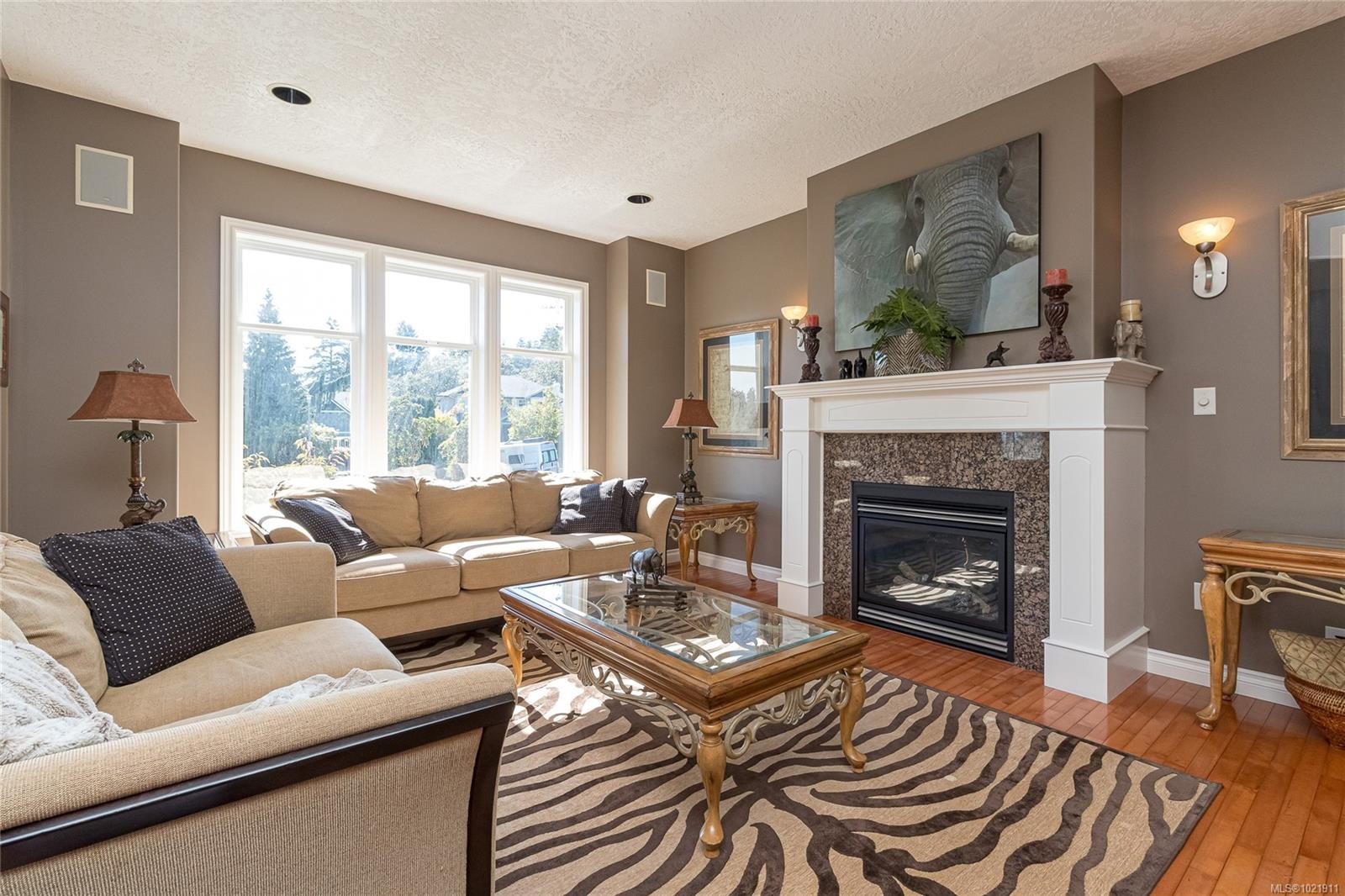 1204 Knockan Pl, Saanich, BC