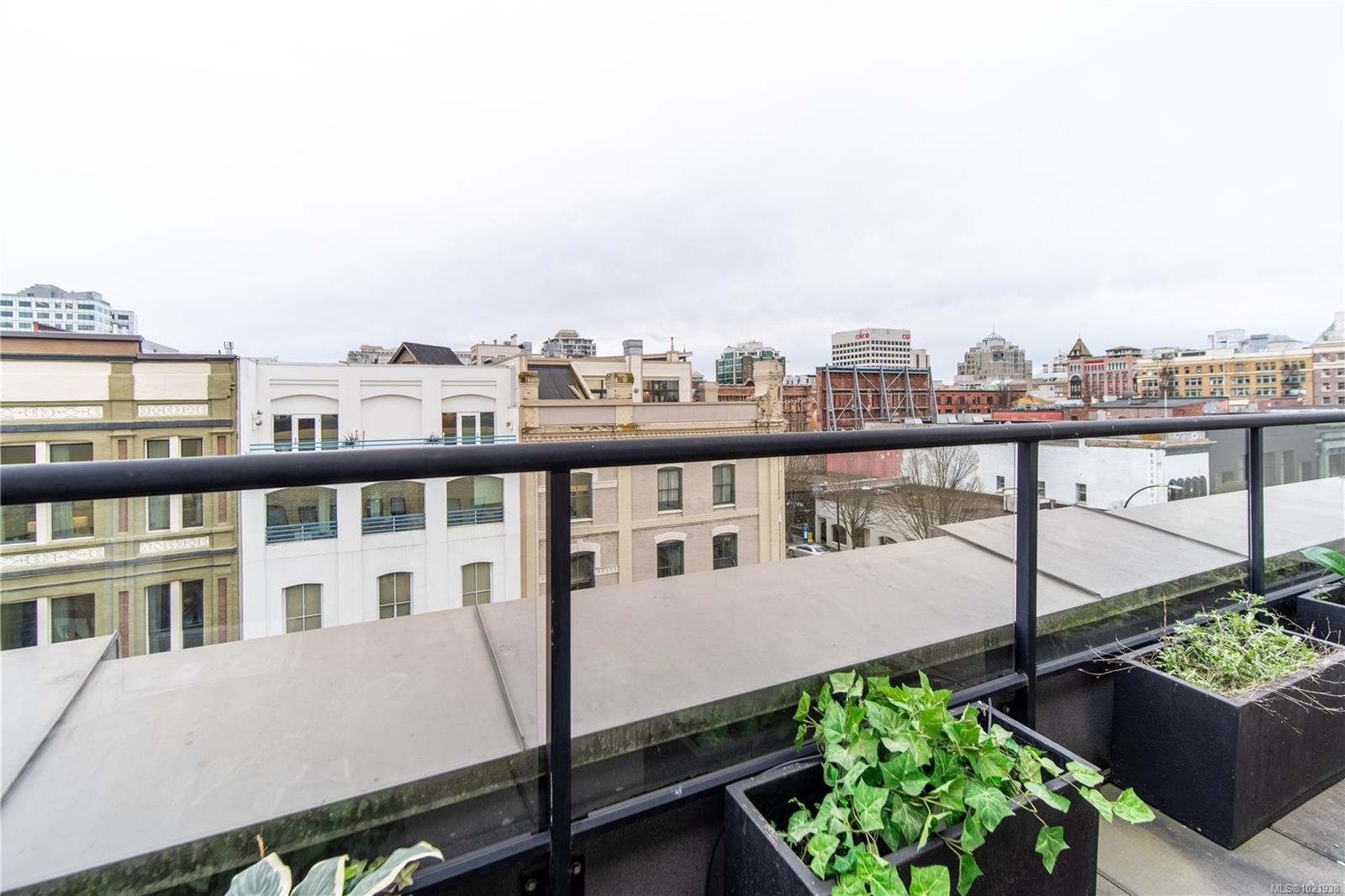 317-599 Pandora Ave, Victoria, BC - Outdoor With Balcony