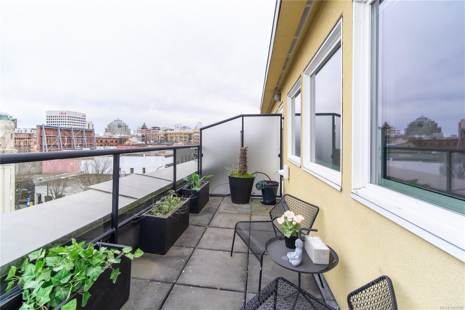 317-599 Pandora Ave, Victoria, BC - Outdoor With Balcony With Exterior