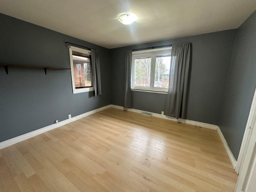 2637 Ridgeway Street E, Thunder Bay, ON - Indoor Photo Showing Other Room