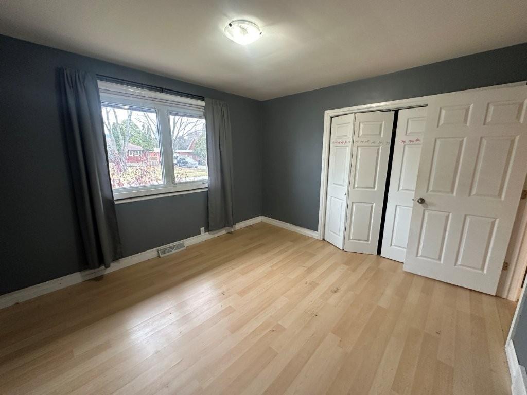 2637 Ridgeway Street E, Thunder Bay, ON - Indoor Photo Showing Other Room