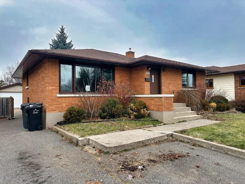 2637 Ridgeway Street E, Thunder Bay, ON - Outdoor