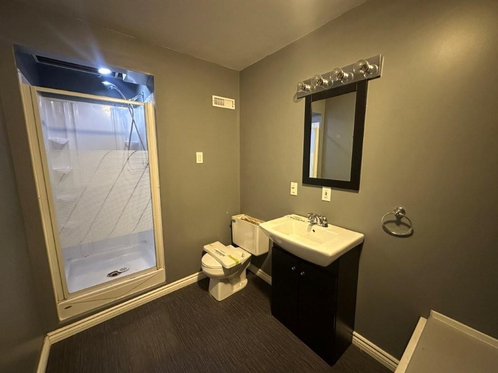 2637 Ridgeway Street E, Thunder Bay, ON - Indoor Photo Showing Bathroom