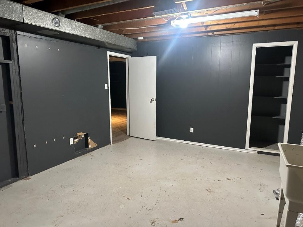 2637 Ridgeway Street E, Thunder Bay, ON - Indoor Photo Showing Basement