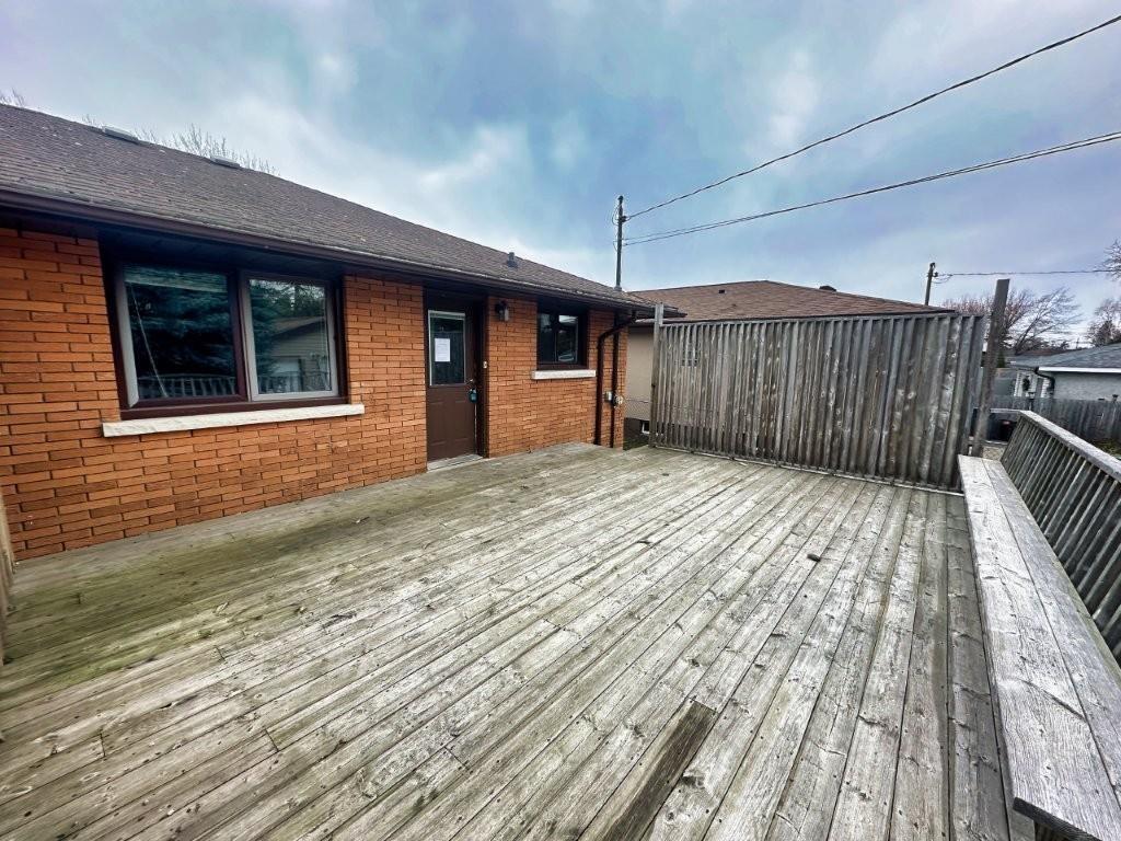 2637 Ridgeway Street E, Thunder Bay, ON - Outdoor With Deck Patio Veranda With Exterior