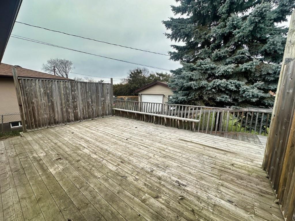 2637 Ridgeway Street E, Thunder Bay, ON - Outdoor With Deck Patio Veranda With Exterior