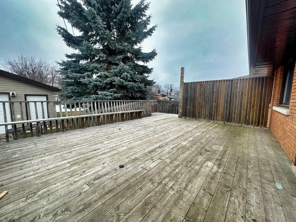 2637 Ridgeway Street E, Thunder Bay, ON - Outdoor With Deck Patio Veranda With Exterior
