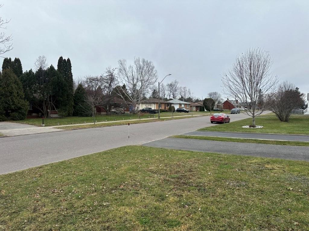 2637 Ridgeway Street E, Thunder Bay, ON - Outdoor With View