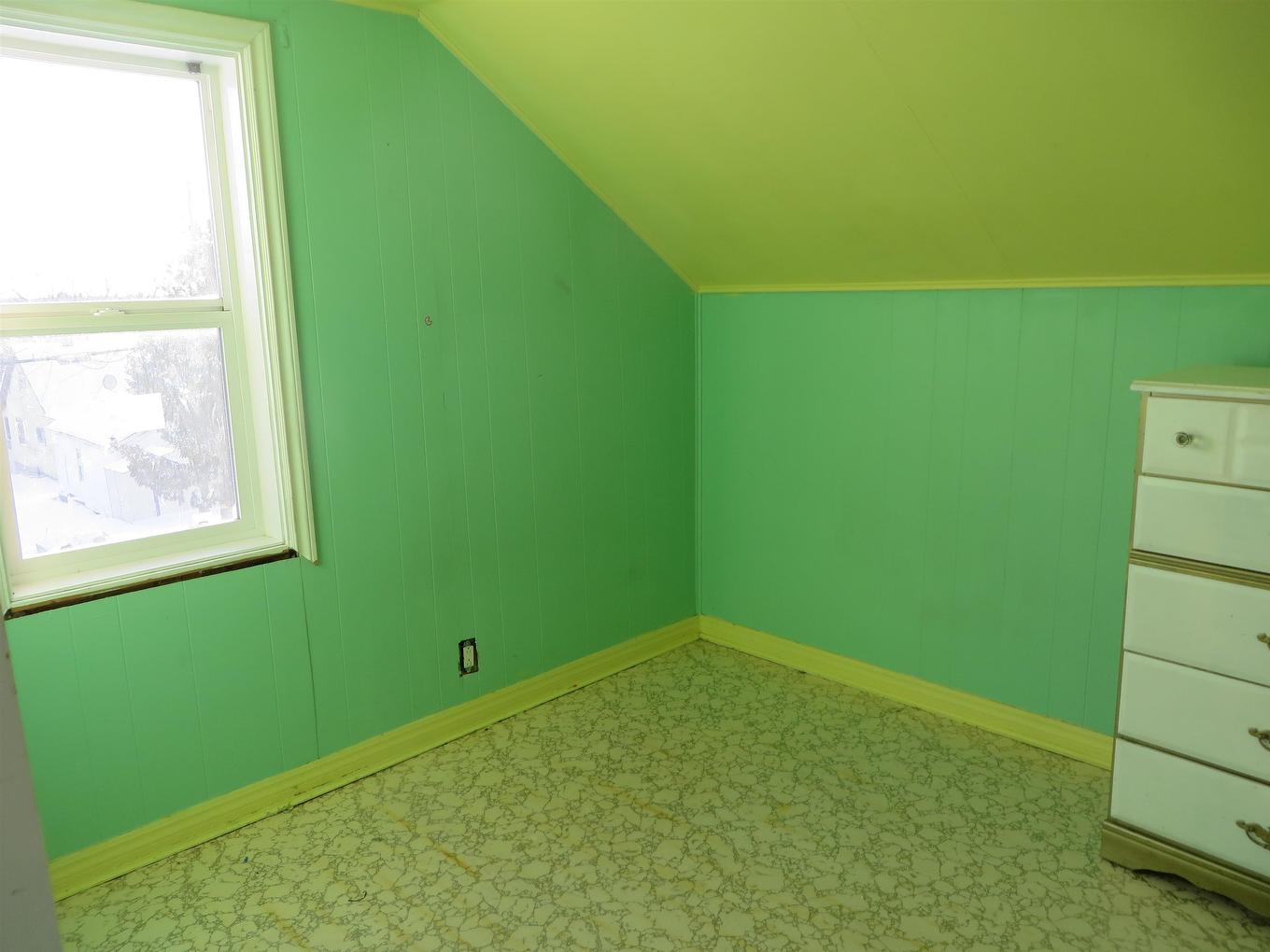 7 Robert Street, Sioux Lookout, ON - Indoor Photo Showing Other Room