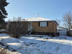 116 Huntington Court Thunder Bay, ON P7C 2B4
