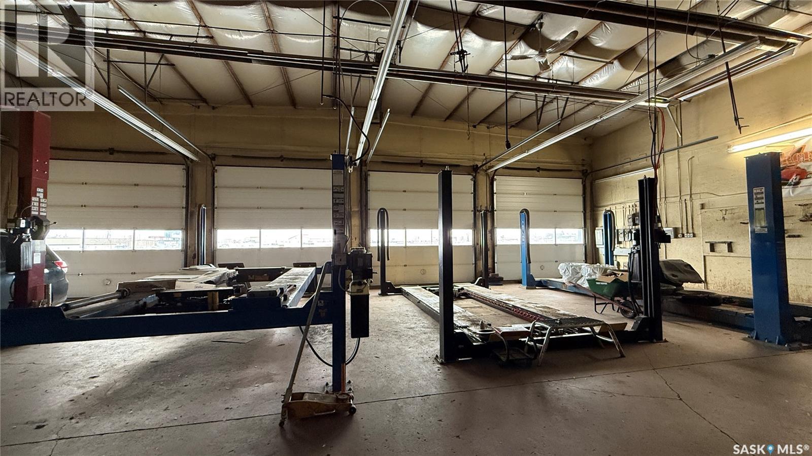 370 Railway Avenue E, North Battleford, SK