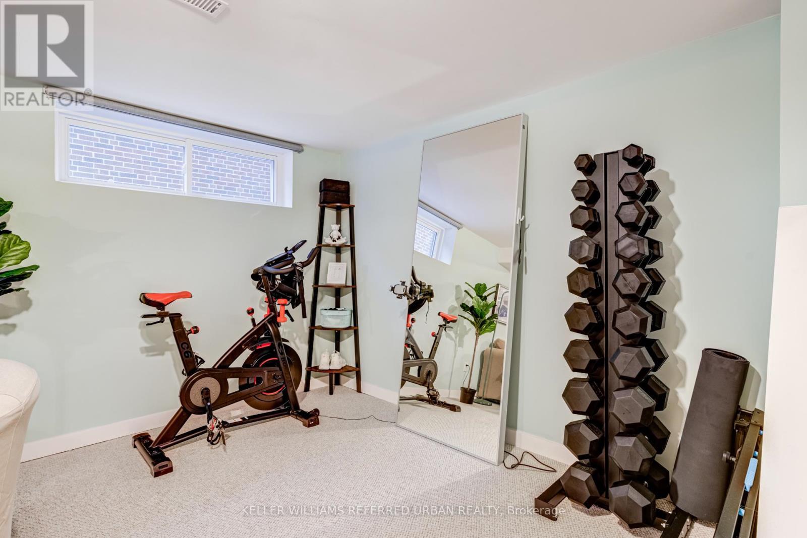 126 Beaver Bend Crescent, Toronto, ON - Indoor Photo Showing Gym Room