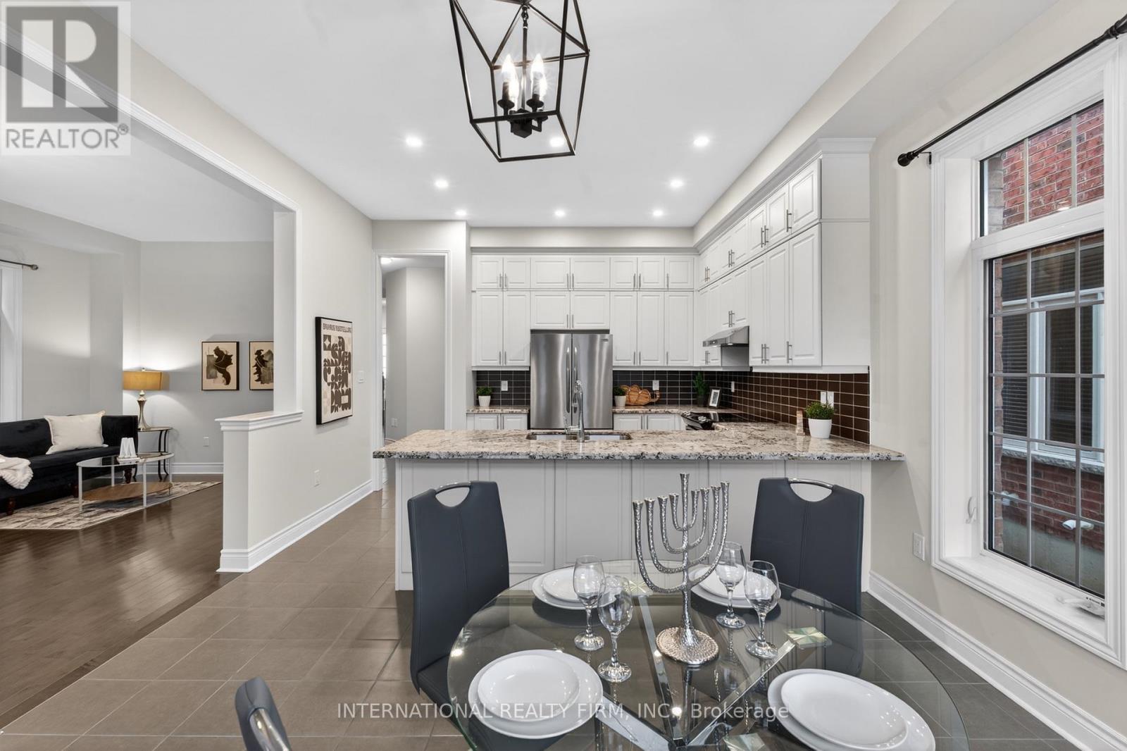 254 Niagara Trail, Halton Hills, ON - Indoor