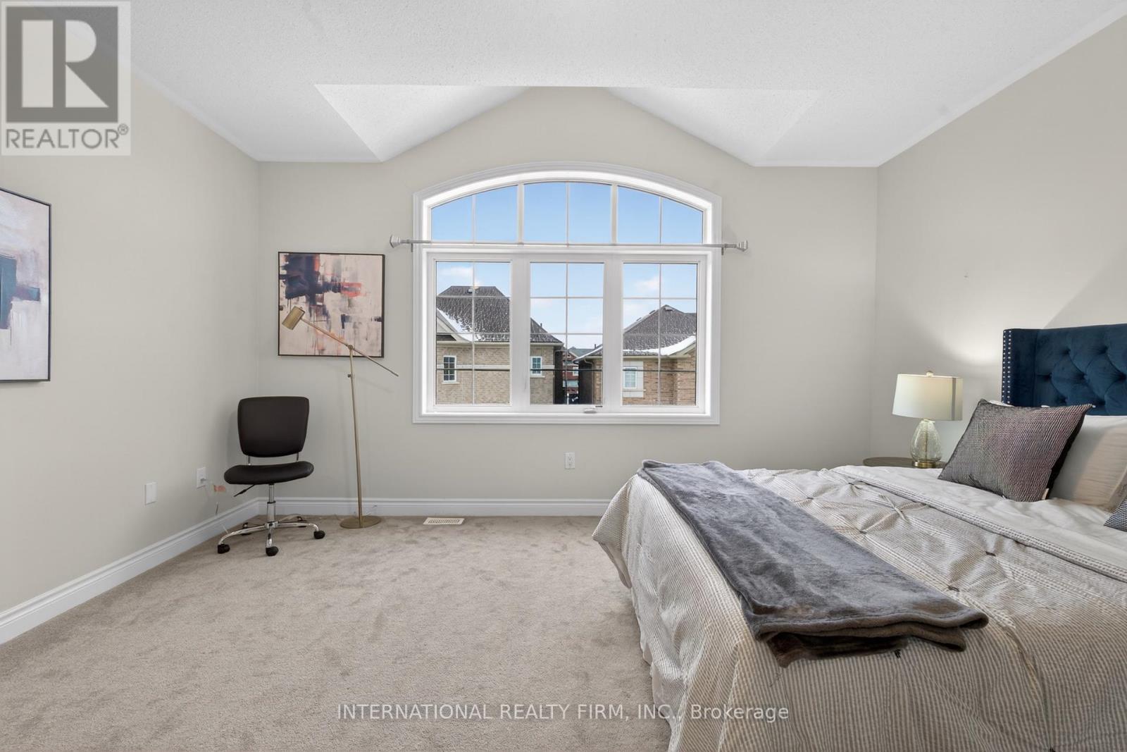 254 Niagara Trail, Halton Hills, ON - Indoor Photo Showing Bedroom