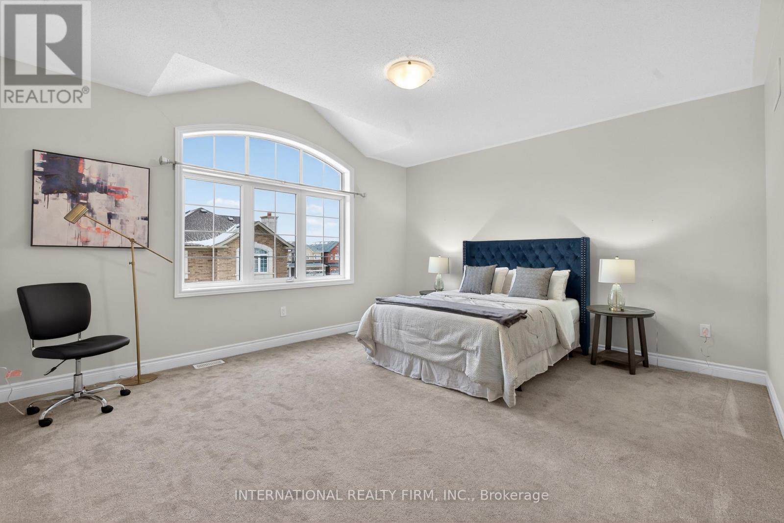 254 Niagara Trail, Halton Hills, ON - Indoor Photo Showing Bedroom