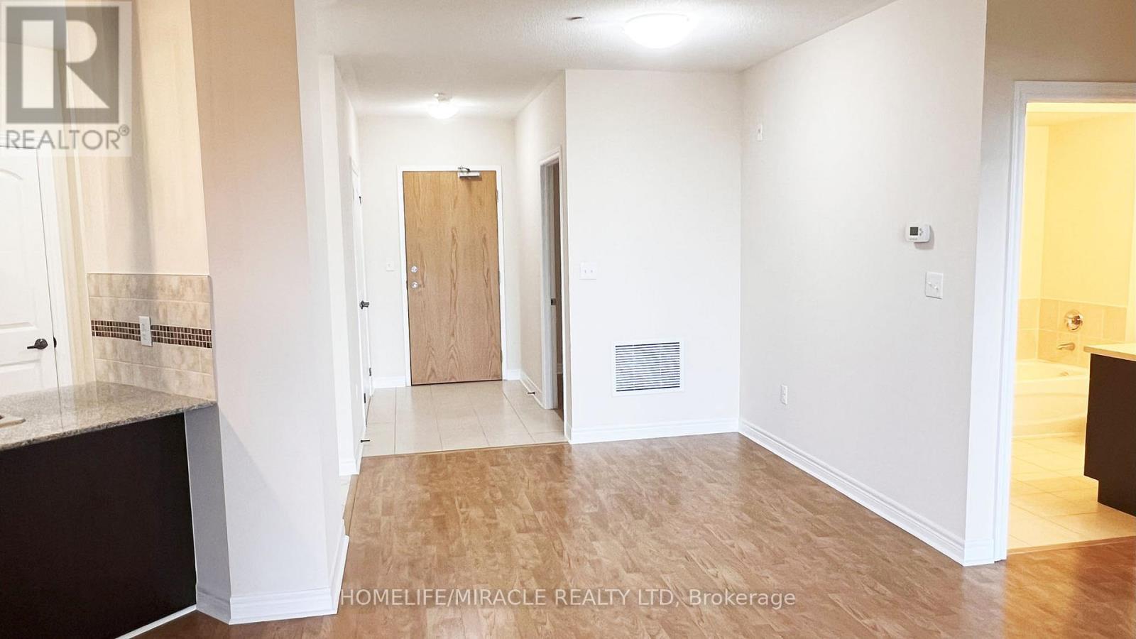 502 - 383 Main Street E, Milton, ON - Indoor Photo Showing Other Room