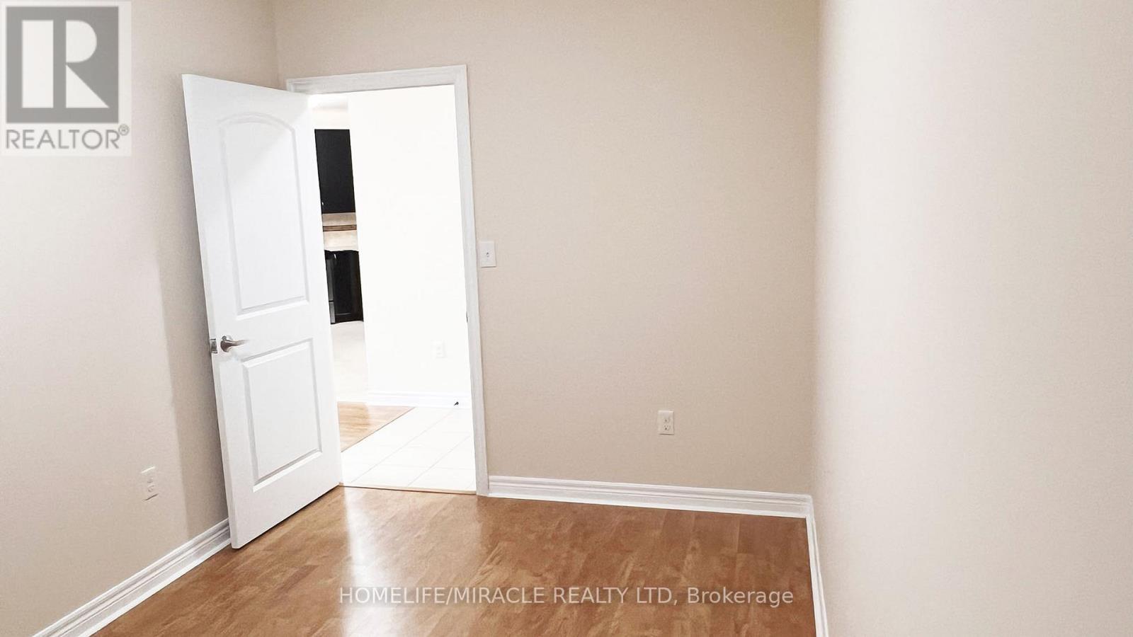 502 - 383 Main Street E, Milton, ON - Indoor Photo Showing Other Room