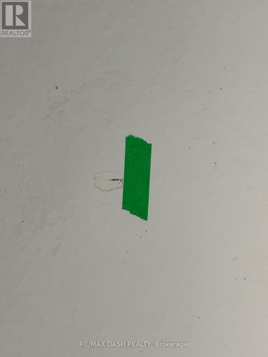 826 - 1007 The Queensway, Toronto, ON -