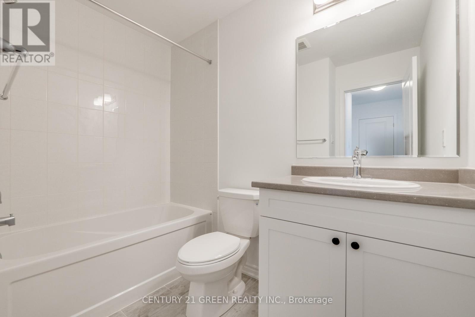 64 Histand Trail, Kitchener, ON - Indoor Photo Showing Bathroom