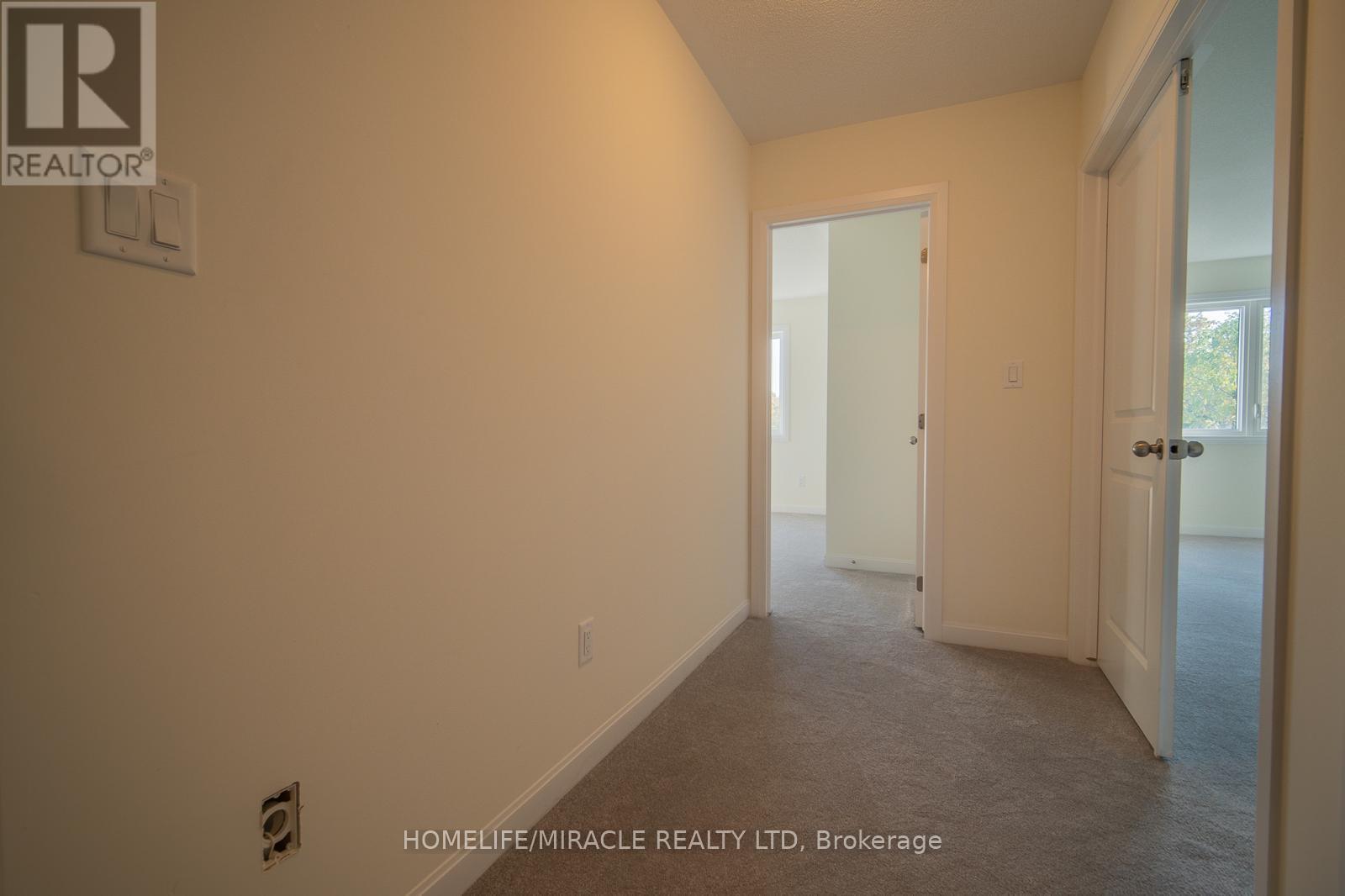 60 Oakmont Drive, Loyalist, ON - Indoor Photo Showing Other Room