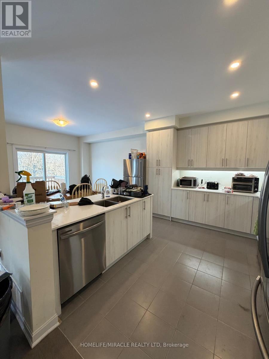 60 Oakmont Drive, Loyalist, ON - Indoor Photo Showing Kitchen