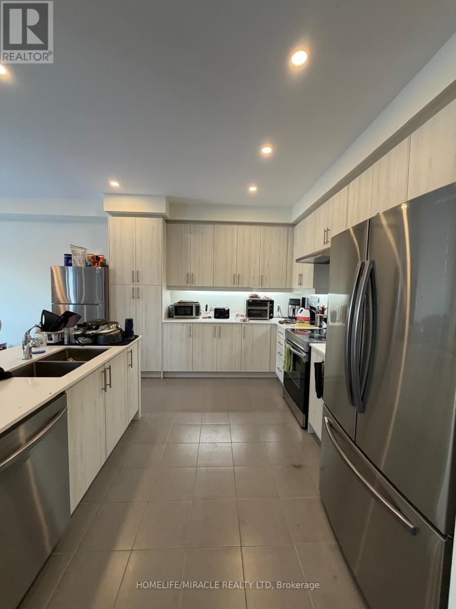 60 Oakmont Drive, Loyalist, ON - Indoor Photo Showing Kitchen With Double Sink