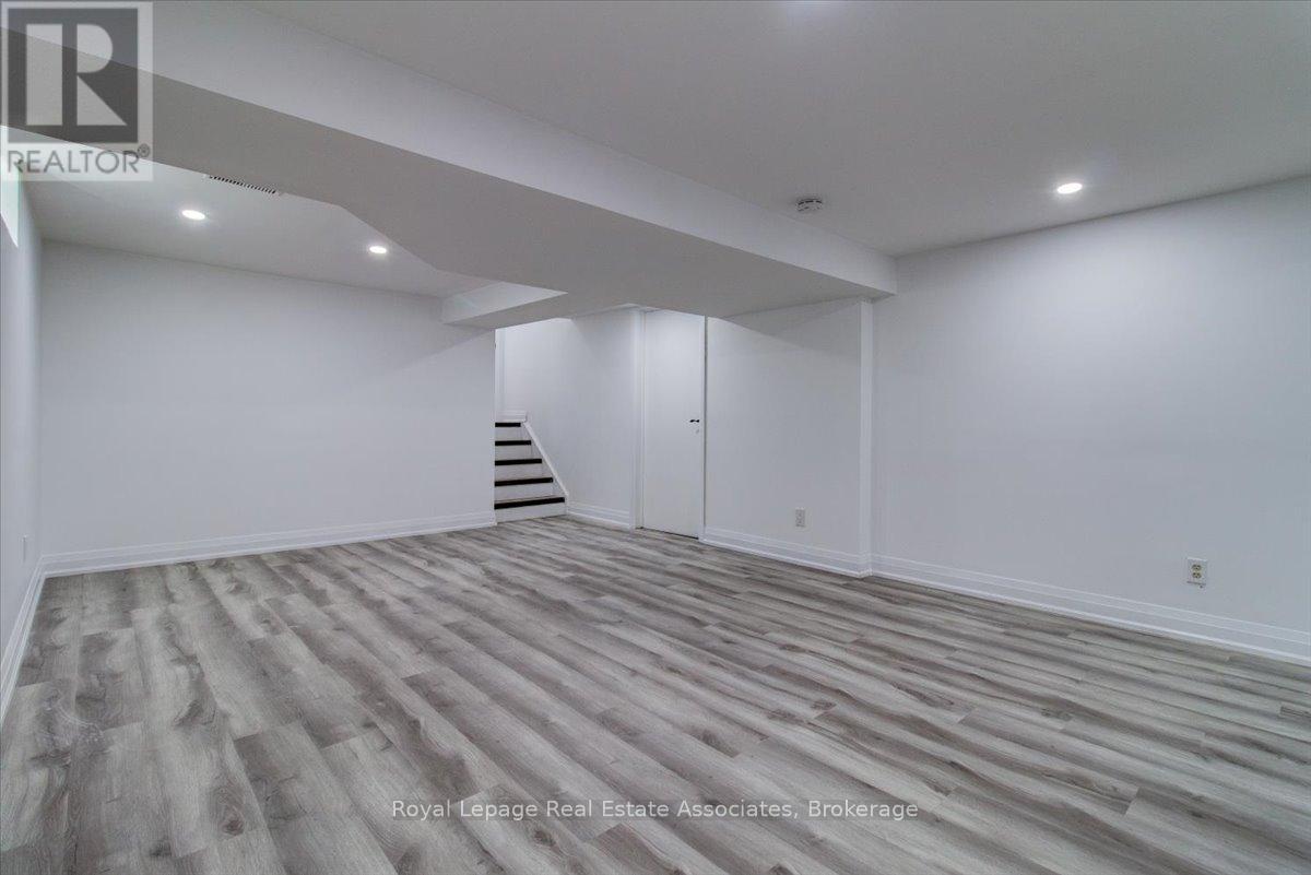 1562 Upper Ottawa Street, Hamilton, ON - Indoor