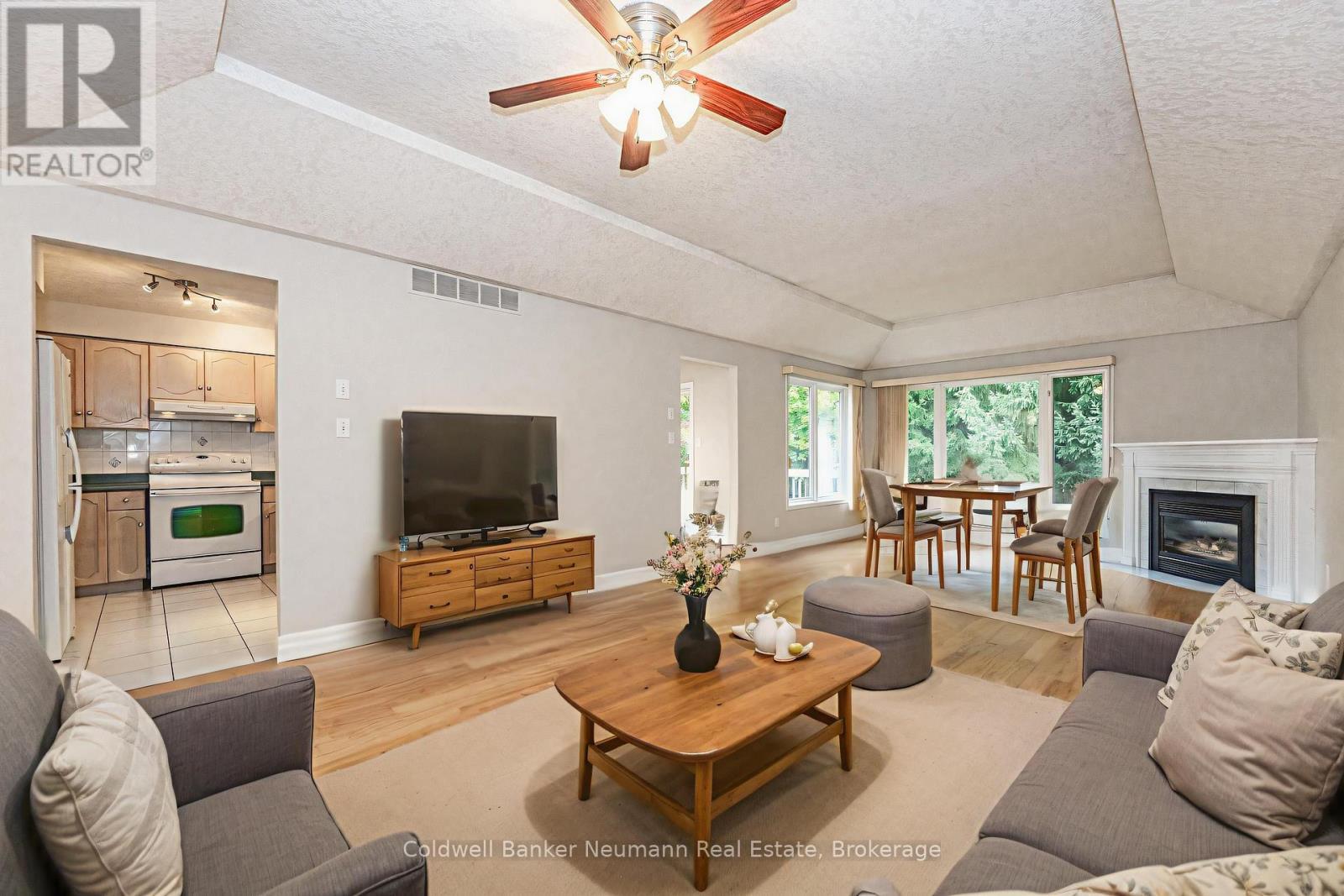 Upper - 18 Whittaker Court, Guelph (Kortright Hills), ON - Indoor Photo Showing Living Room With Fireplace