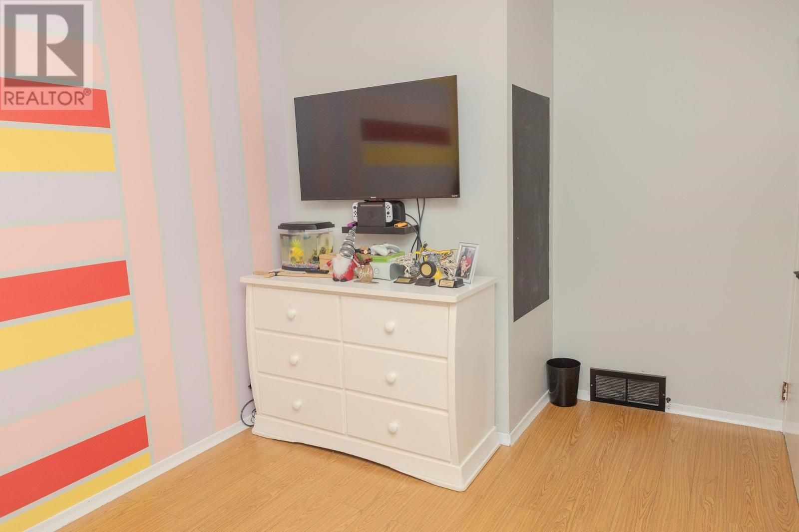 11 Kerr Dr, Sault Ste. Marie, ON - Indoor Photo Showing Other Room