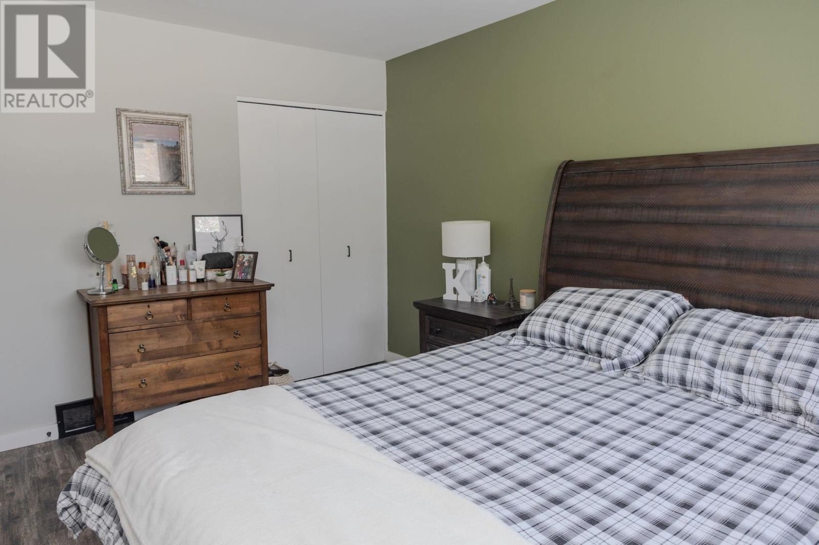 11 Kerr Dr, Sault Ste. Marie, ON - Indoor Photo Showing Bedroom