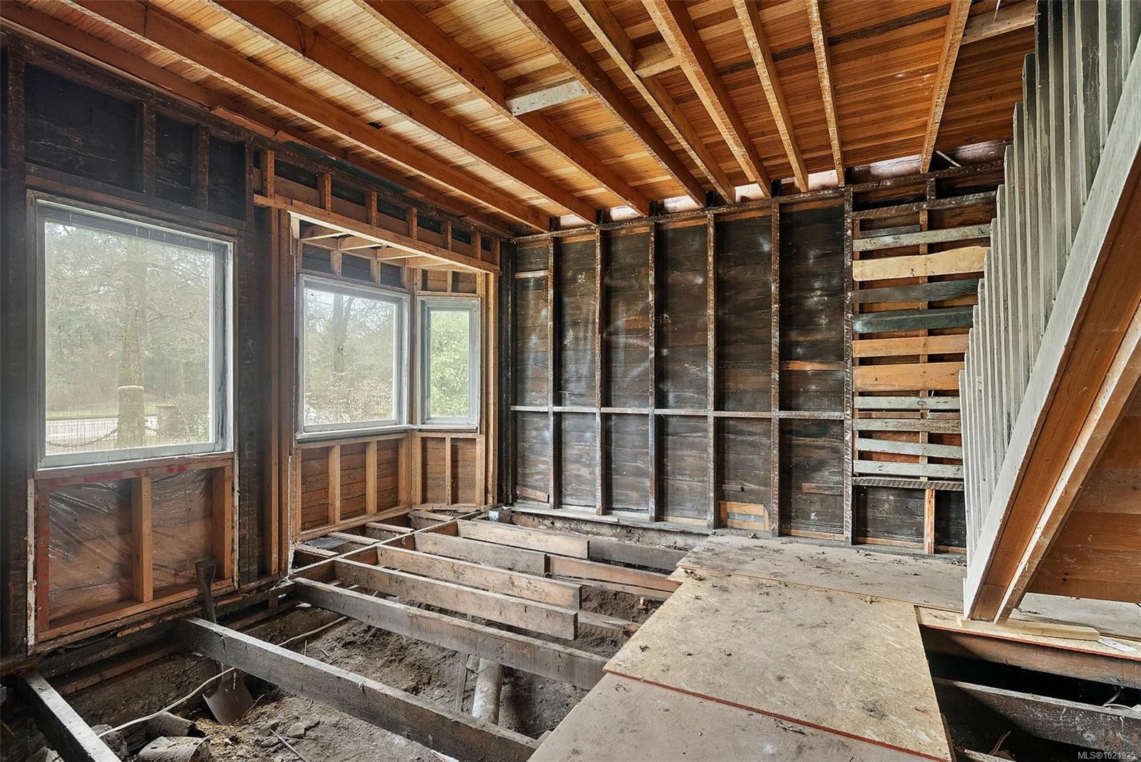 1826 Cedar Hill Cross Rd, Saanich, BC