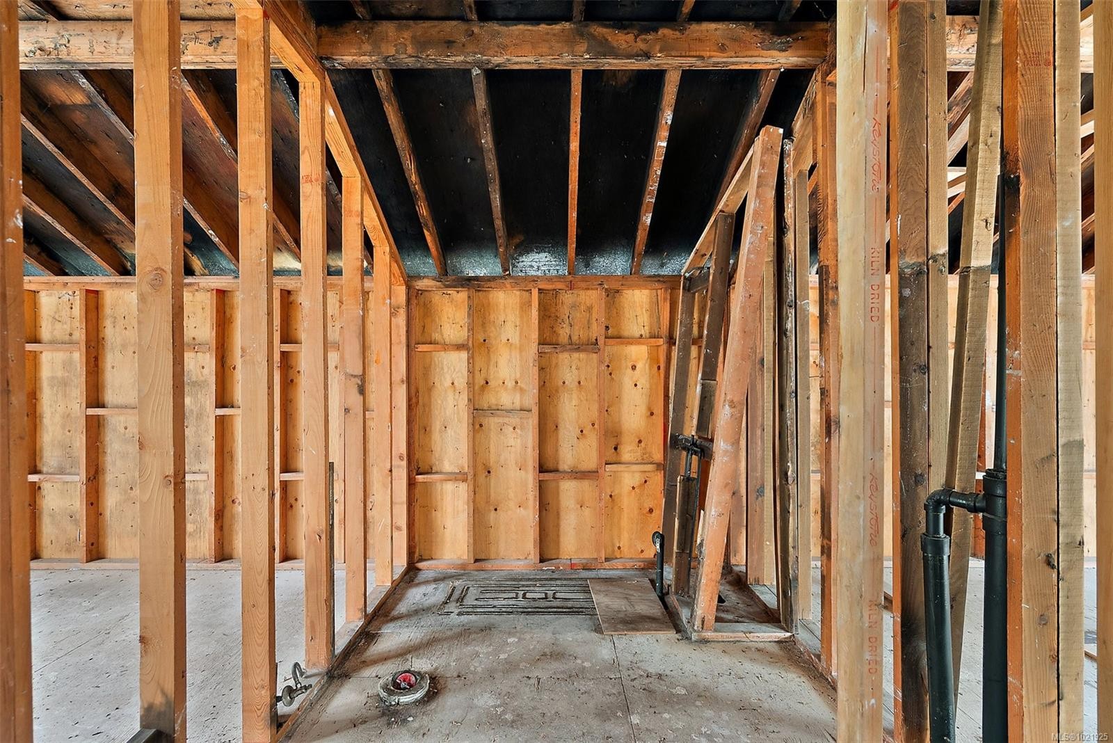 1826 Cedar Hill Cross Rd, Saanich, BC