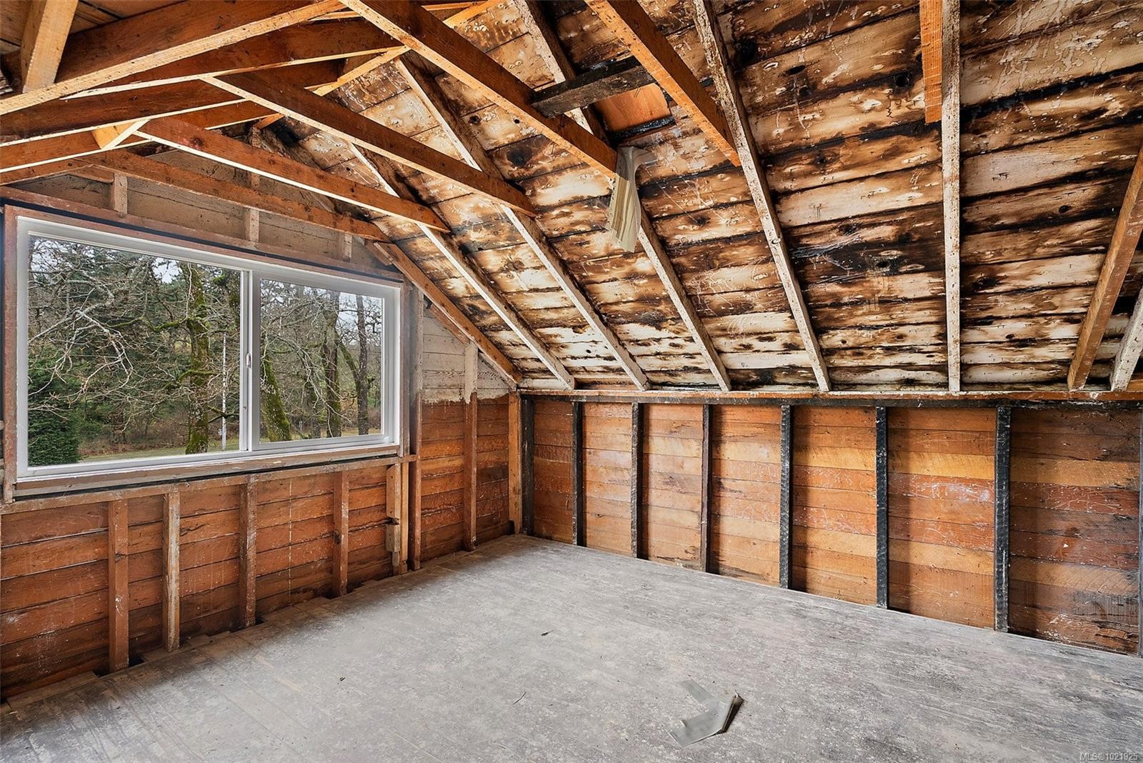 1826 Cedar Hill Cross Rd, Saanich, BC