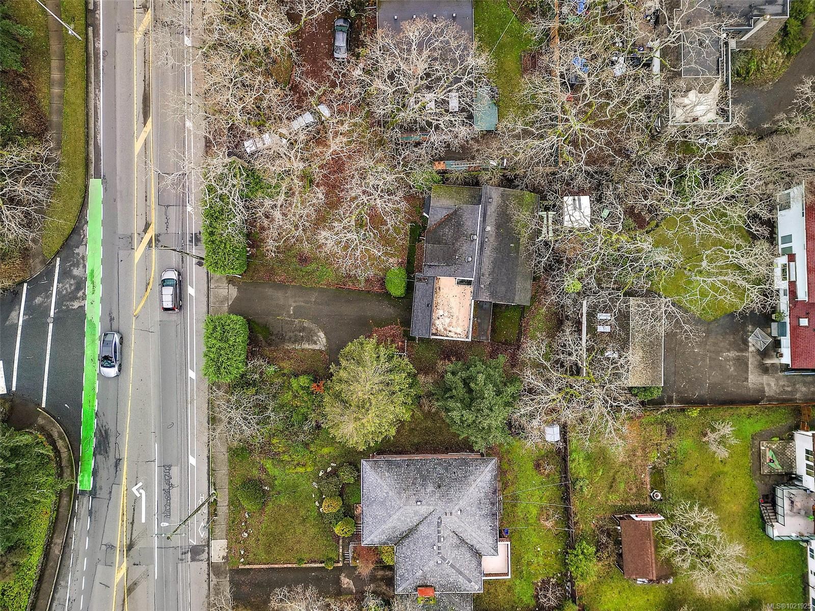 1826 Cedar Hill Cross Rd, Saanich, BC