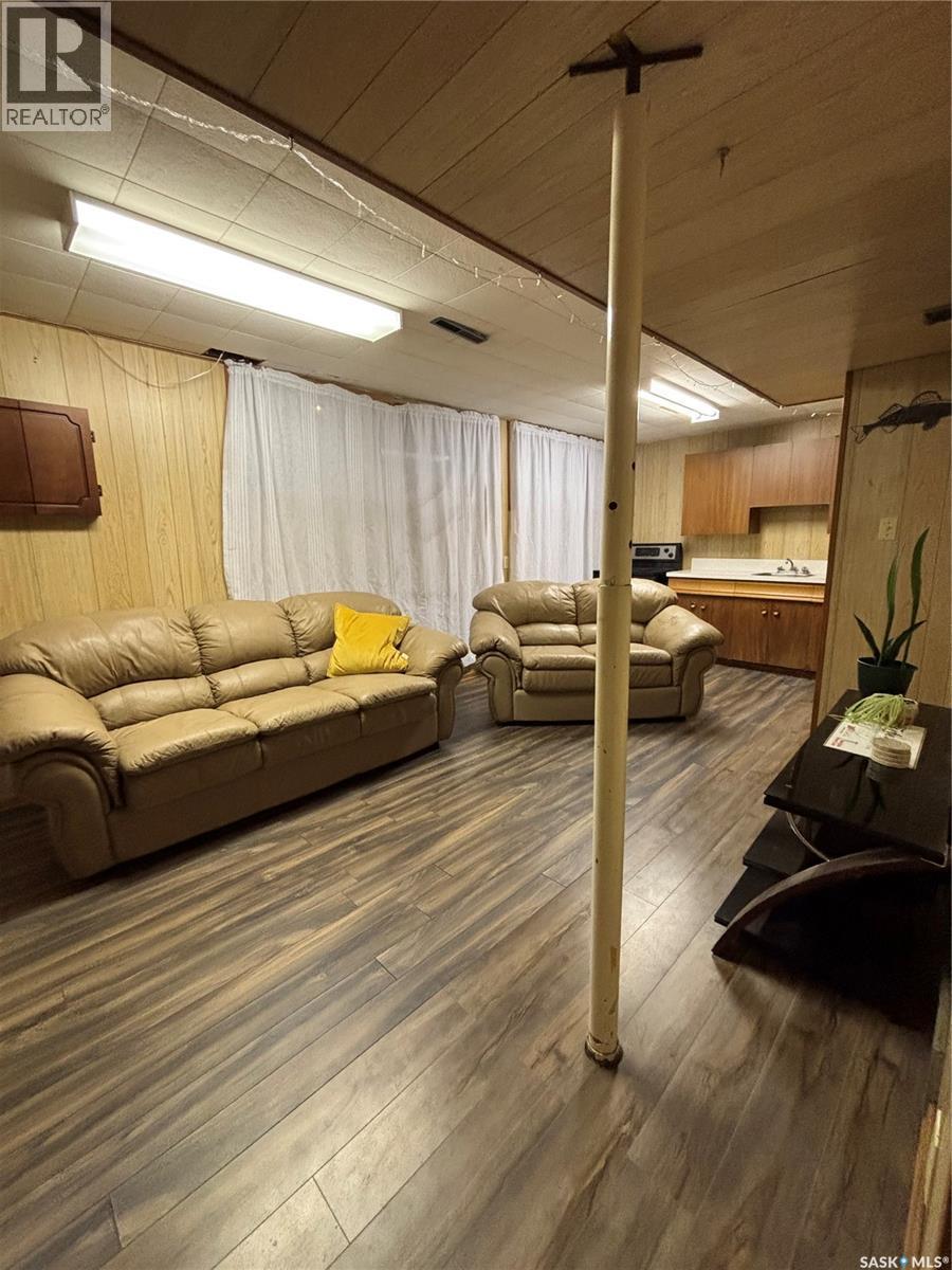 114 Jubilee Crescent, Canora, SK - Indoor Photo Showing Other Room