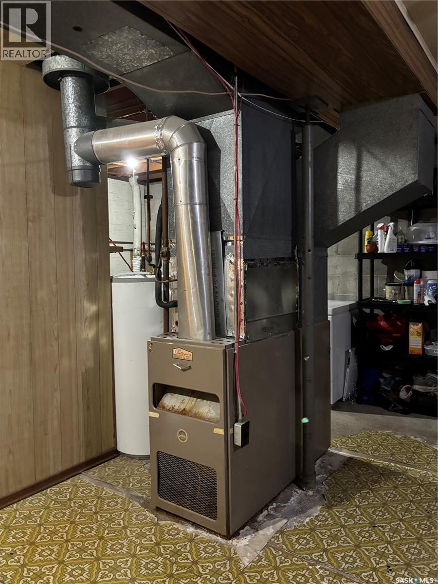 114 Jubilee Crescent, Canora, SK - Indoor Photo Showing Basement
