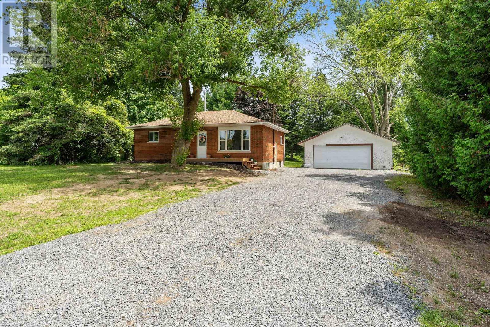 5212 Wilmer Road, South Frontenac (Frontenac South), ON - Outdoor