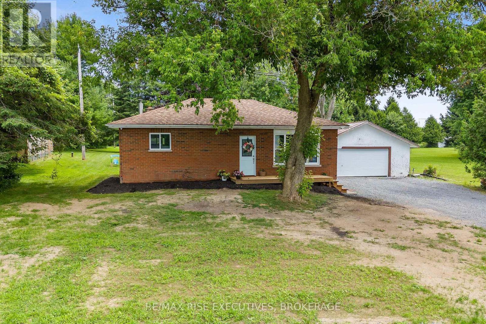 5212 Wilmer Road, South Frontenac (Frontenac South), ON - Outdoor