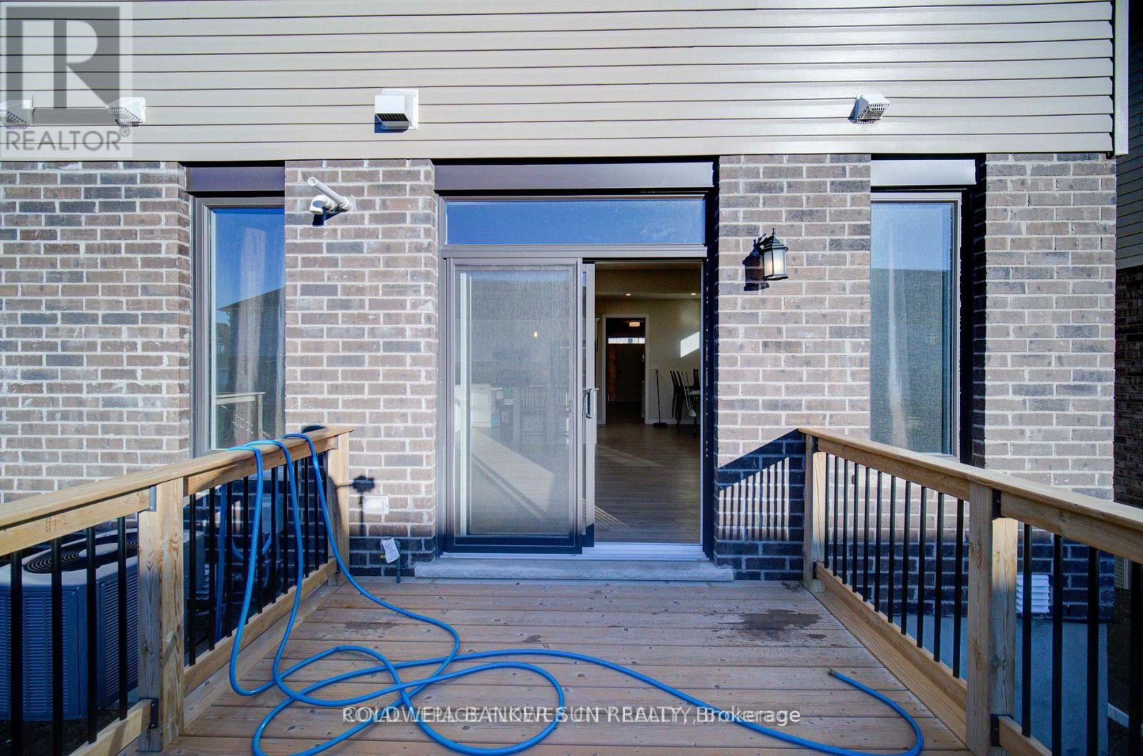 80 Keba Crescent, Tillsonburg, ON - Outdoor With Deck Patio Veranda With Exterior