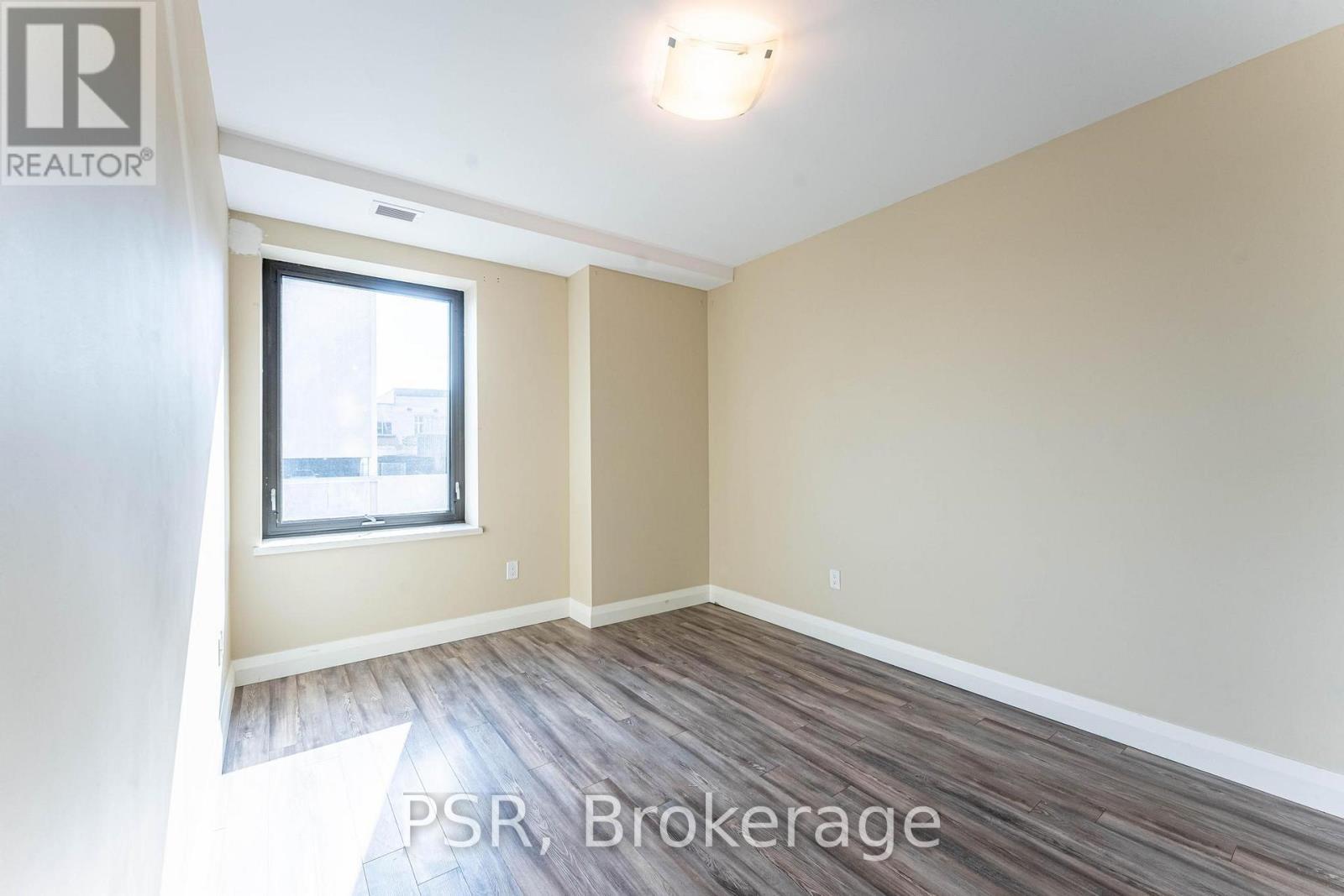 421 - 118 King Street E, Hamilton, ON - Indoor Photo Showing Other Room