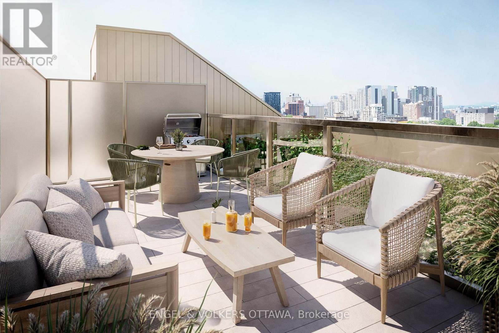 Private rooftop space available for purchase - 401 - 8 Blackburn Avenue, Ottawa, ON - Outdoor