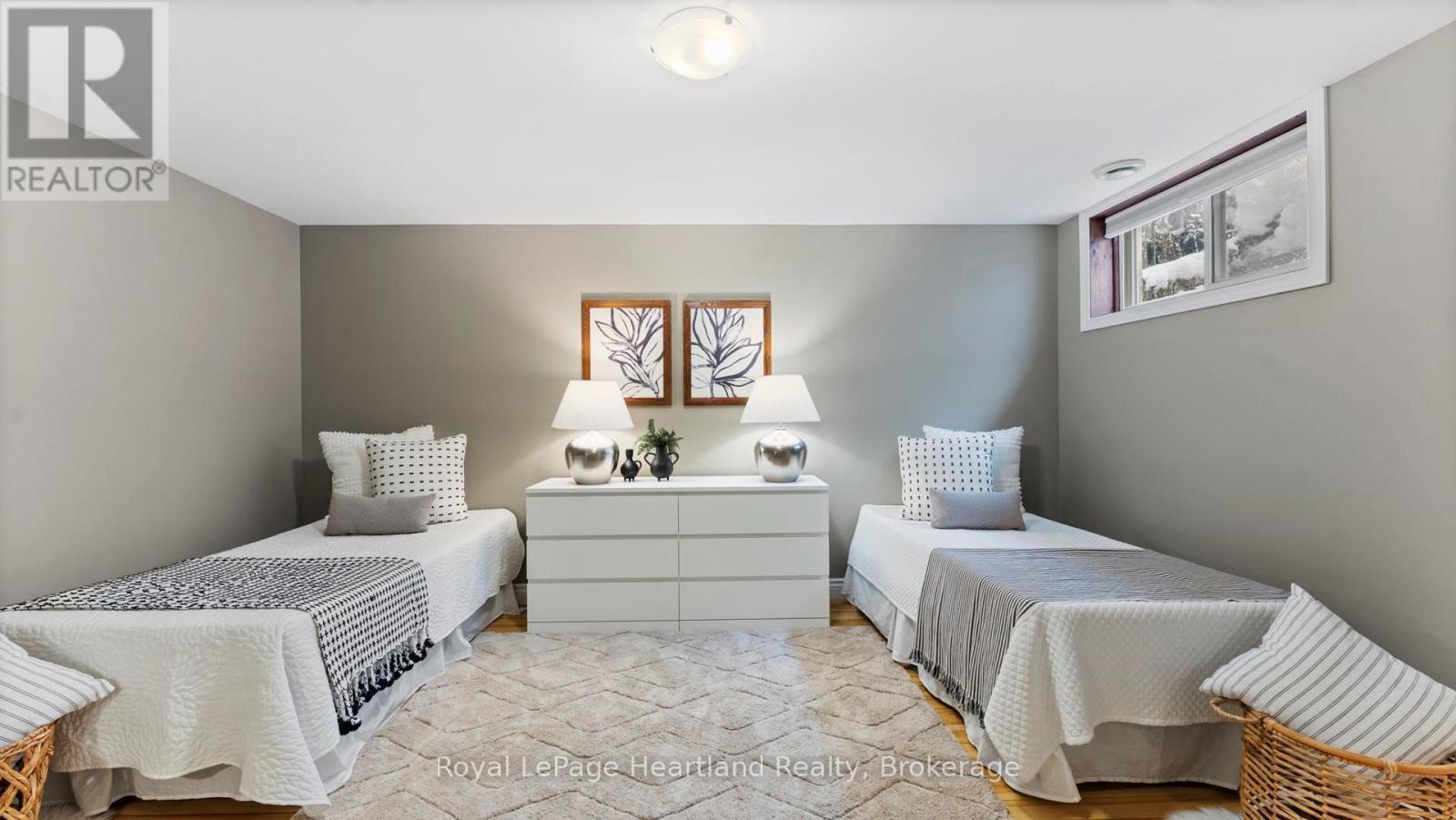 180 Toronto Boulevard, Huron East (Vanastra), ON - Indoor Photo Showing Bedroom