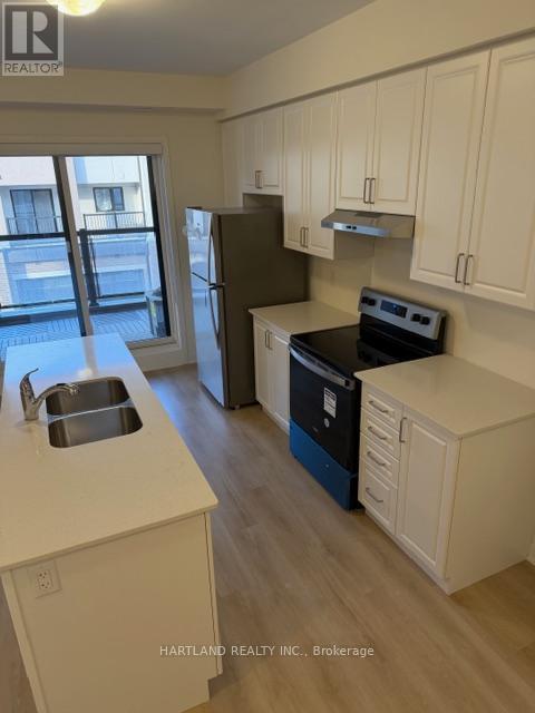 908 - 1695 Dersan Street, Pickering, ON - Indoor Photo Showing Kitchen With Double Sink