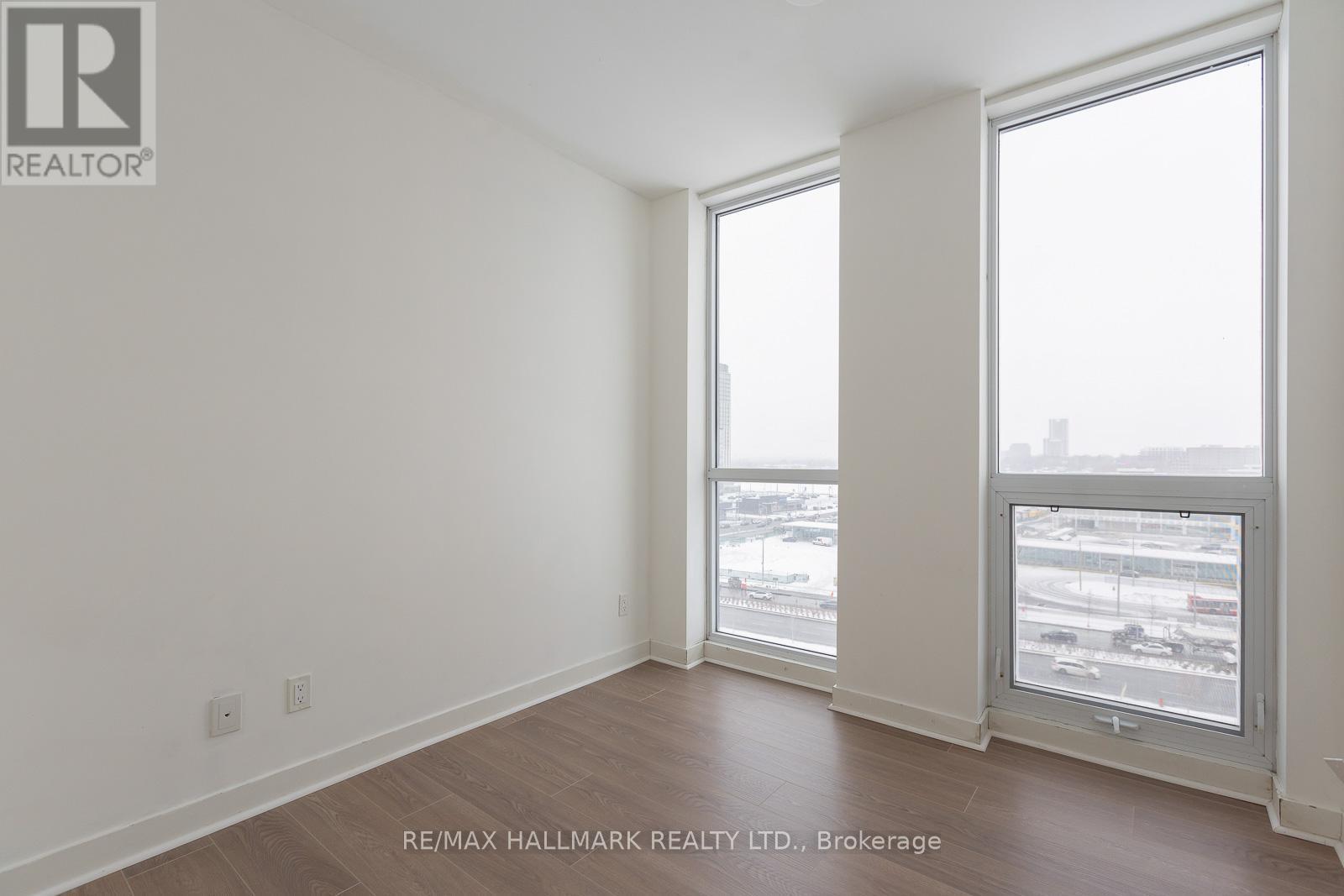 1002 - 6 Sonic Way, Toronto, ON - Indoor Photo Showing Other Room