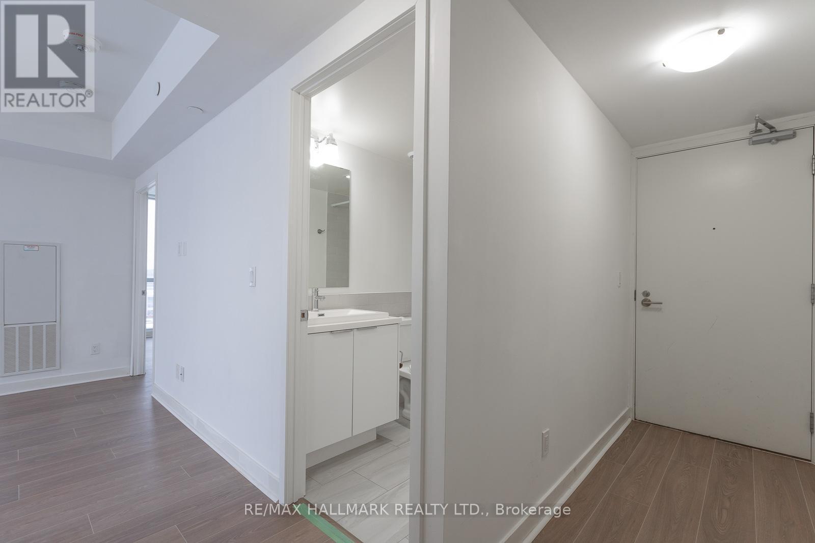 1002 - 6 Sonic Way, Toronto, ON - Indoor Photo Showing Other Room