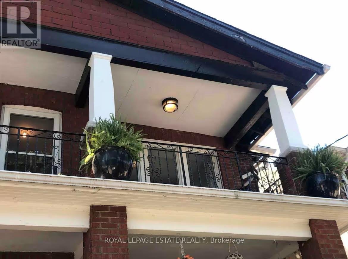 Upper - 62 Scarboro Beach Boulevard, Toronto, ON - Outdoor