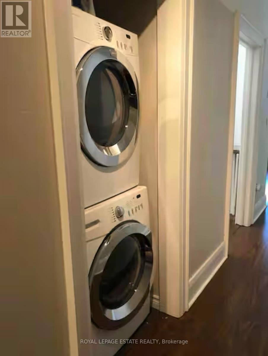 Upper - 62 Scarboro Beach Boulevard, Toronto, ON - Indoor Photo Showing Laundry Room