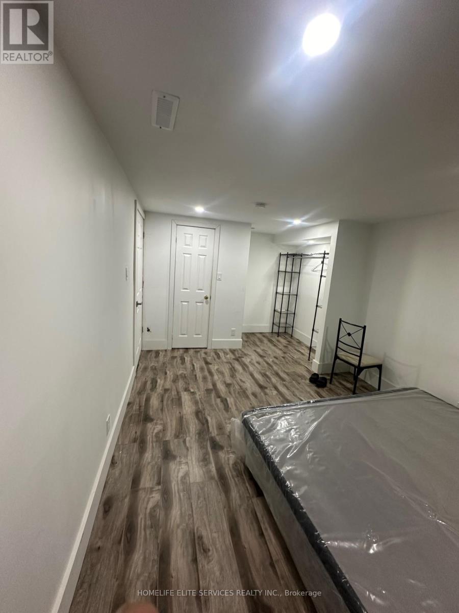 43 Bellwood Drive, Whitby, ON - Indoor Photo Showing Other Room