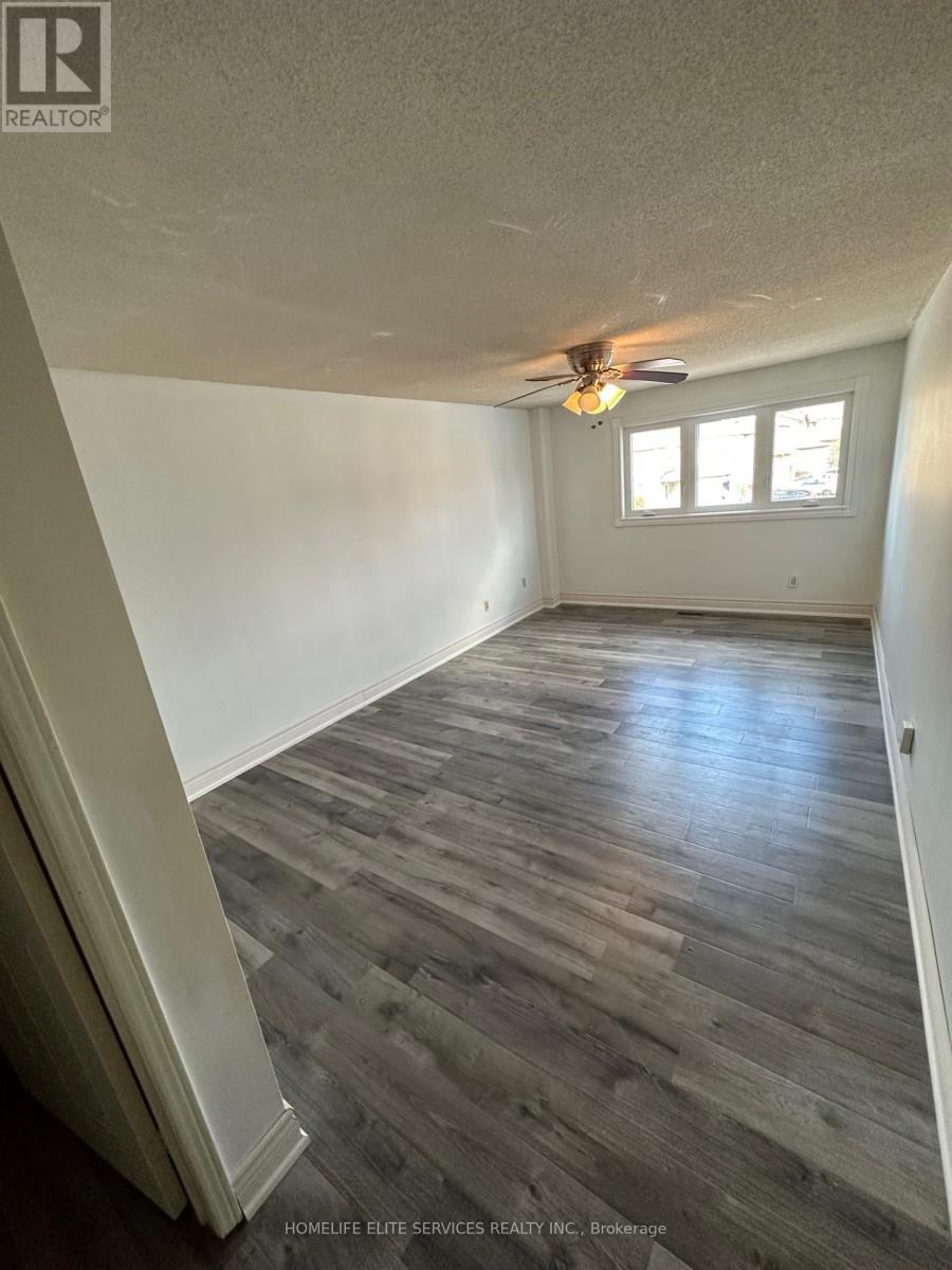 43 Bellwood Drive, Whitby, ON - Indoor Photo Showing Other Room